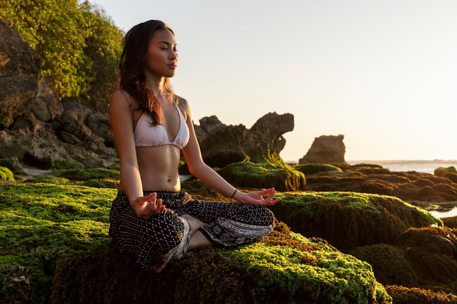 Travel with Jane to top yoga retreats in Bali - feature